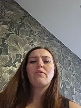 MilaMature Webcam-Show
