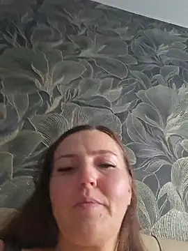 MilaMaturen Live XXX chat