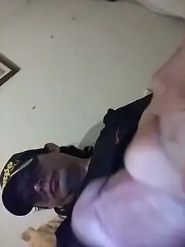 Show modela EmmanuelSEX666 na web-kameri