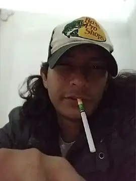 EmmanuelSEX666 Show in webcam