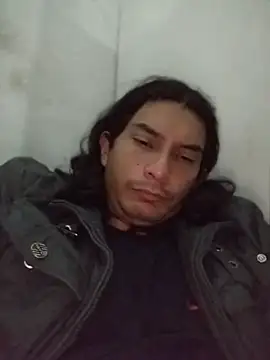 Show modela EmmanuelSEX666 na web-kameri