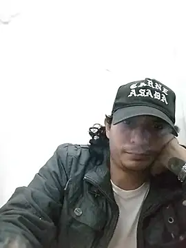 EmmanuelSEX666 Webcam-Show