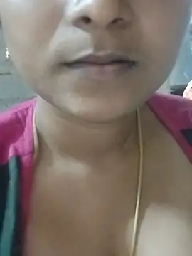 Webkamerová show Tamilhot_nithiya