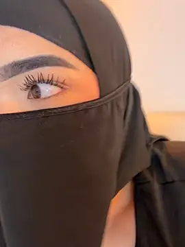 Aseel_thin webcam show
