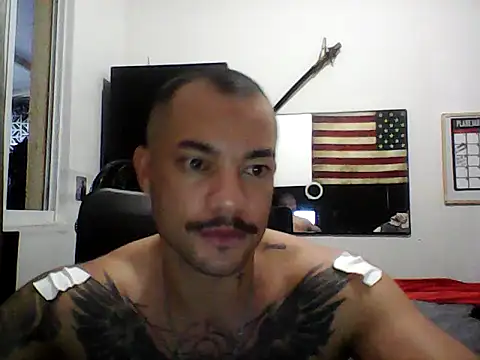 Show modela JUDSONMUFAZA na web-kameri