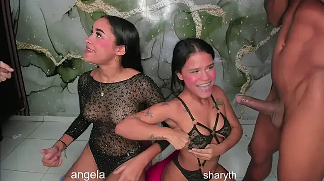 Show modela Extreme_dirty_crazy66 na web-kameri