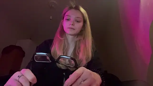 Lissa_Meow0_0 Webcam Show