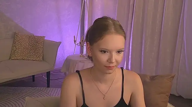 Mavli_Haririi's Live XXX Chat