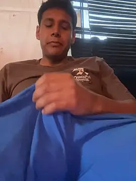 Show modela PINPIN6924 na web-kameri