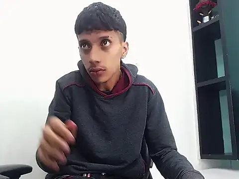 brayan__hot__n Webbikameraesitys