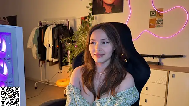 Ginsyha's Live XXX Chat