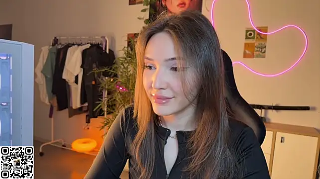 Webkamerová show Ginsyha