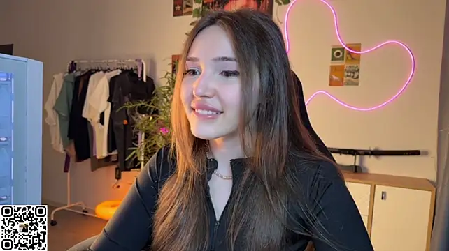 Ginsyha Chat XXX in diretta