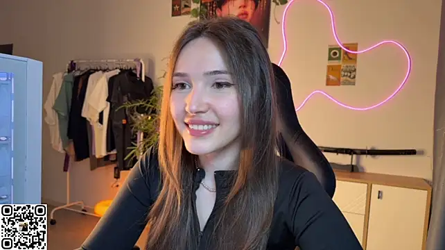 Chat +18 de Ginsyha ao vivo