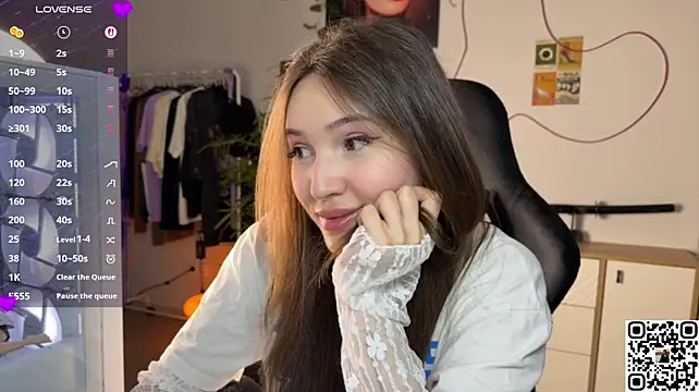 Chat +18 de Ginsyha ao vivo