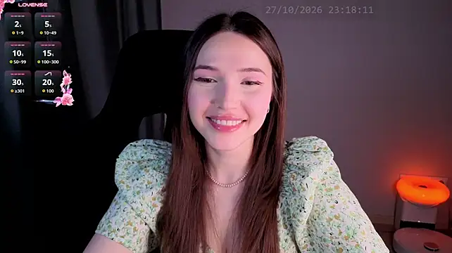 Ginsyha Adlı Modelin Web Kamerası Şovu