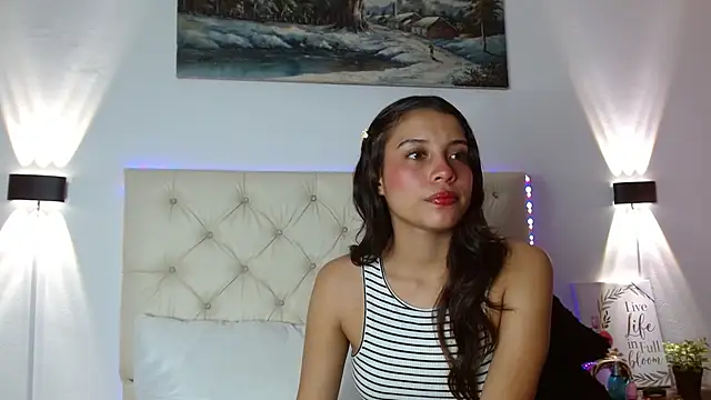 Chat XXX en directo de MiaW_Lm