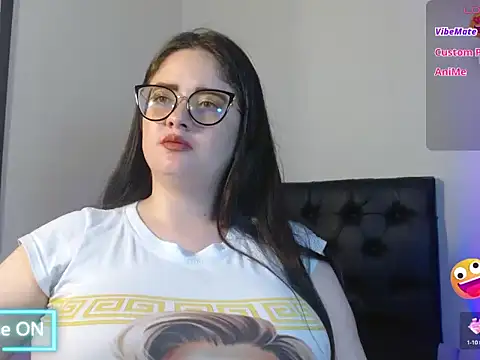 KhrystalAddams Chat XXX in diretta