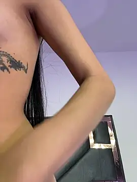 Show modela Taylor_Ec na web-kameri