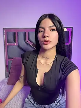 Taylor_Ec Live XXX-Chat