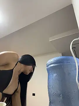 Chat +18 de Taylor_Ec ao vivo