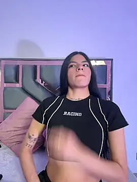 Taylor_Ec Show Webcam