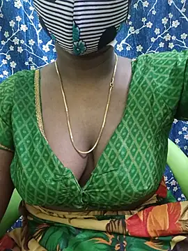 Tamil-cuteHasini Show in webcam