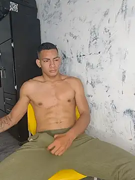 SantiHardXL Show in webcam
