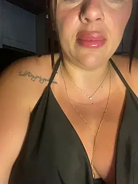 Kiara_Knightz Webcam-Show