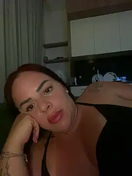 Kiara_Knightz – Live XXX-chat