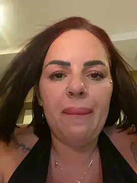 Kiara_Knightz Webcam Show