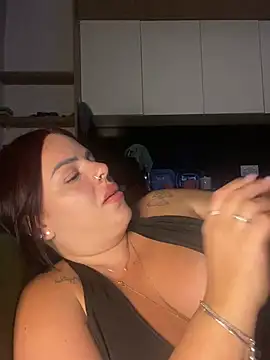 Kiara_Knightz ওয়েবক্যাম শো