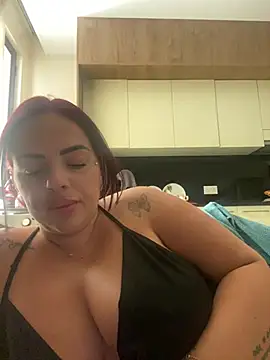 Živý XXX chat Kiara_Knightz
