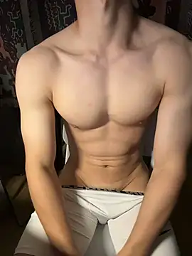 saltymuscleboy 网络视讯表演