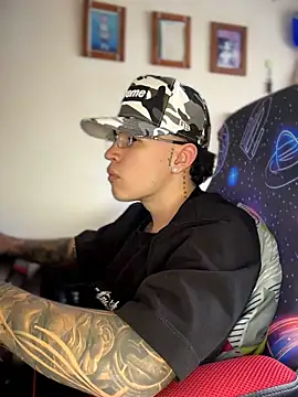 Samyy_honeyn Webbikameraesitys
