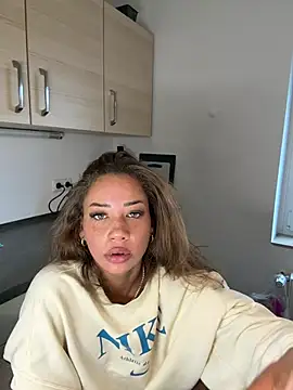 Feluxe_ Webcam-Show