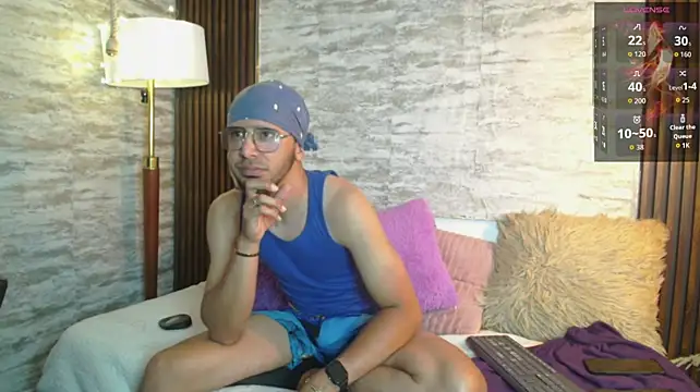 Show de LUCA_STONE_ na webcam