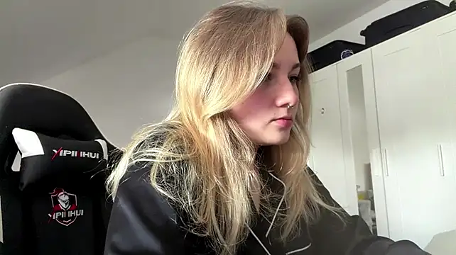 Webkamerová show altmice