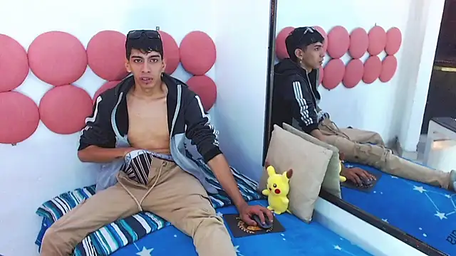 عرض كام Drake_Jack