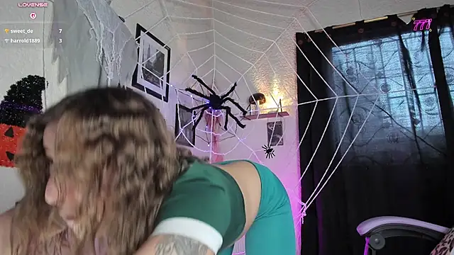 arii_10_ Webcam show