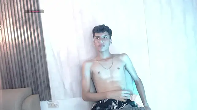 JuniorPrinceMorris Show in webcam