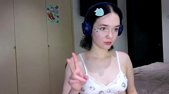 Error404_AliceNotFucked_'s Webcam Show