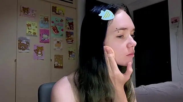 הופעת וובקאם של Error404_AliceNotFucked_