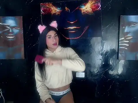 הופעת וובקאם של Andrea_Darianny