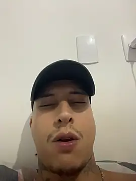 Ttinho Webcam show