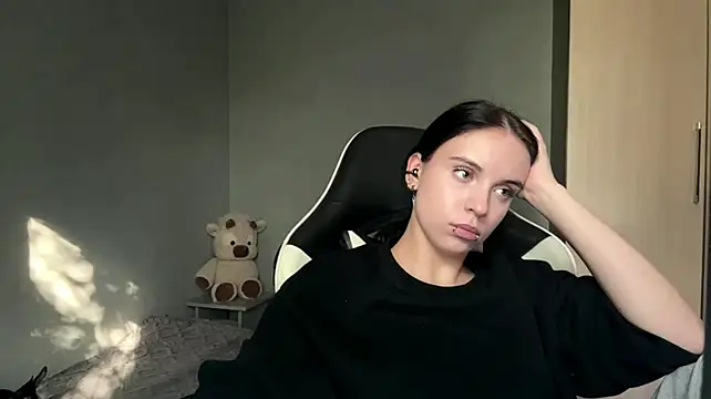 Hisaky – webcam-show