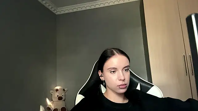 Hisaky Webcam show