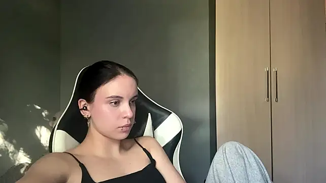 Hisaky Webcamshow