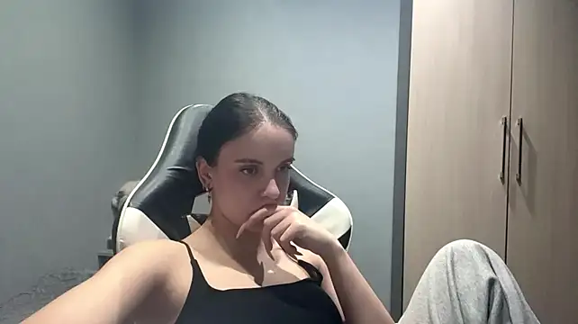 Hisaky Webcam show