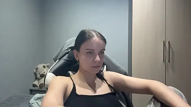 Hisaky's Webcam Show